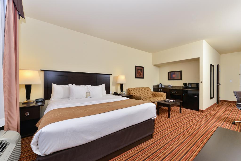 Comfort Suites Александрия Номер фото