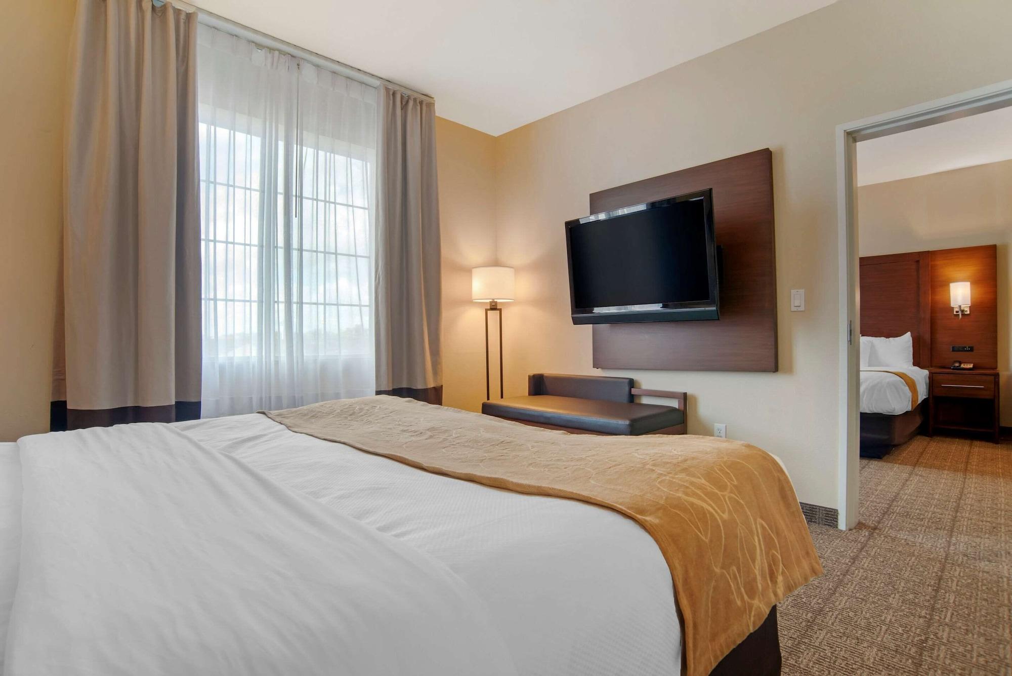 Comfort Suites Александрия Экстерьер фото